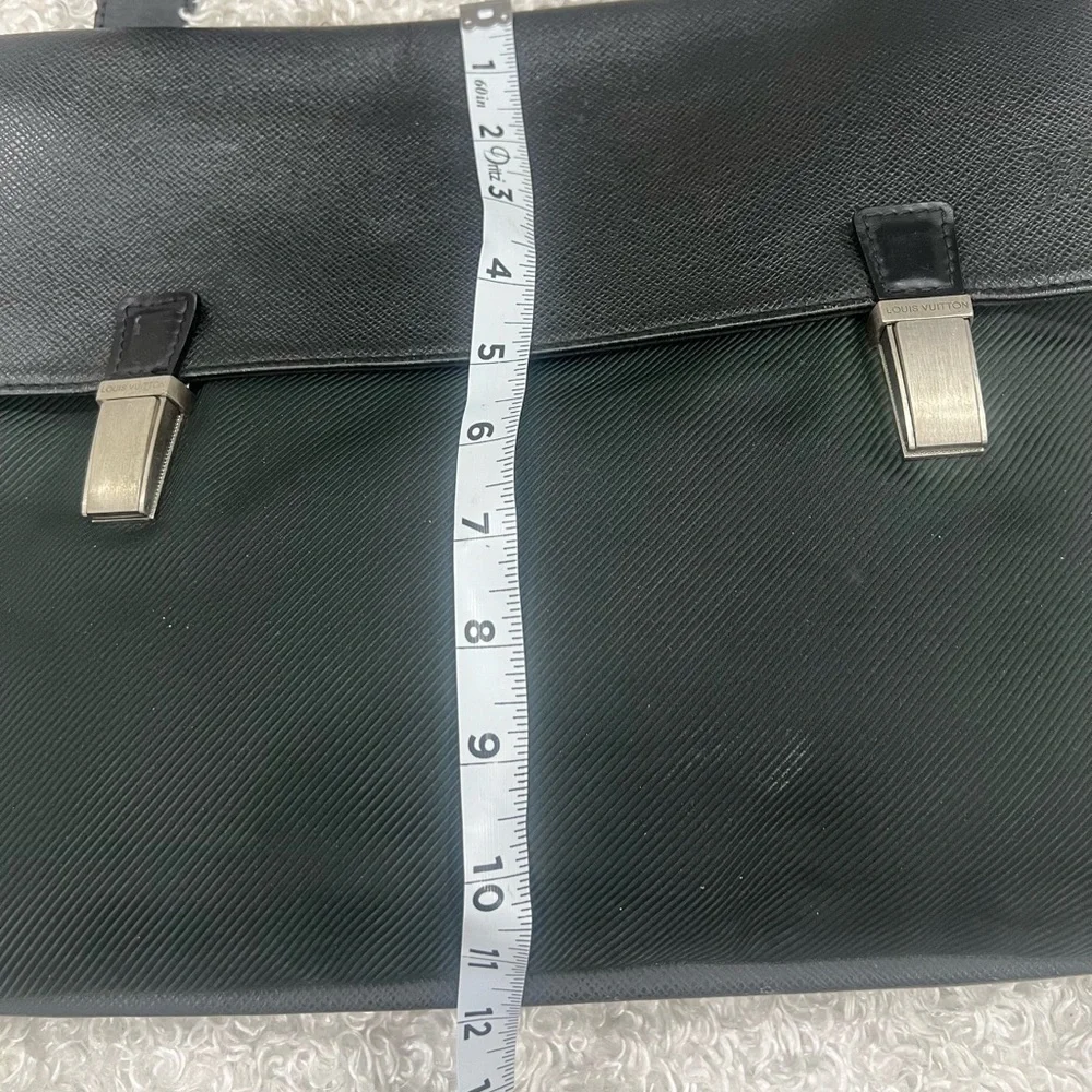 Louis Vuitton Black Fabric and Taiga Leather Saratov GM Messenger Bag